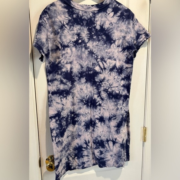 Old Navy Tie Dye Loose Fitting T-shirt Dress size XS - Picture 2 of 3